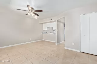 Photo #5: 6367345 Listing