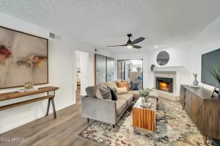 Photo #4: 6367482 Listing