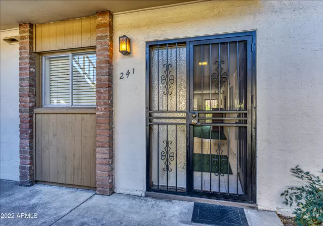 MLS: 6367667 Condo For Sale