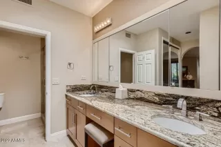 Photo #6: 6367859 Listing