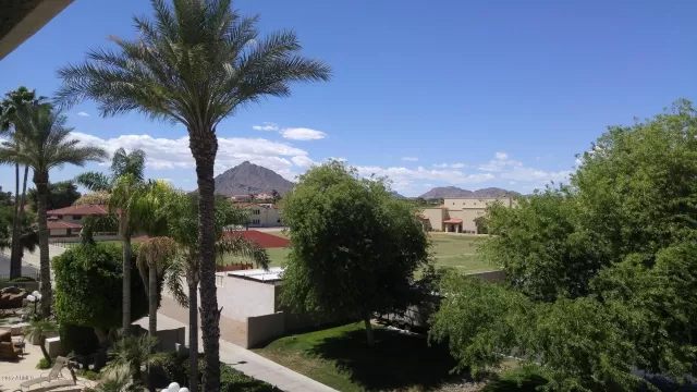 MLS: 6367926 Condo For Sale