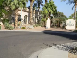 Photo #2: 6367926 Listing