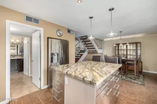 Photo #3: 6368043 Listing 