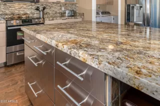 Photo #4: 6368043 Listing 