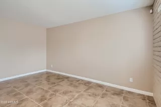 Photo #6: 6368355 Listing 