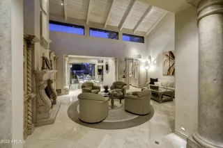 Photo #6: 6368505 Listing