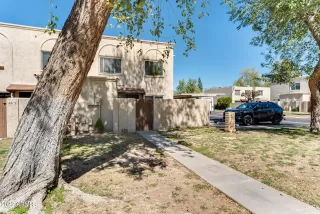 Photo #2: 6368599 Listing 