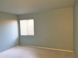 Photo #6: 6368655 Listing
