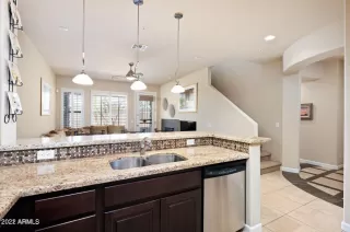 Photo #5: 6368746 Listing