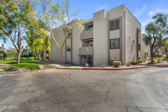MLS: 6368779 Condo For Sale