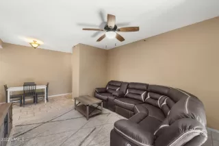 Photo #5: 6368779 Listing