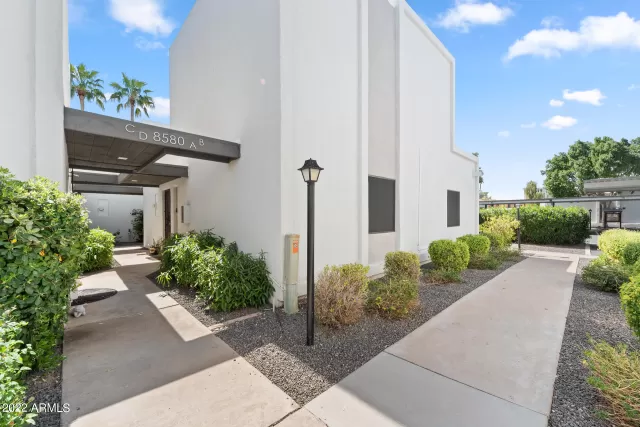 MLS: 6368815 Condo For Sale