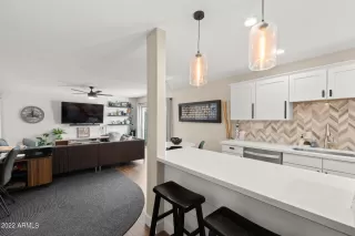 Photo #3: 6368815 Listing 