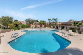 Photo #6: 6368898 Listing 