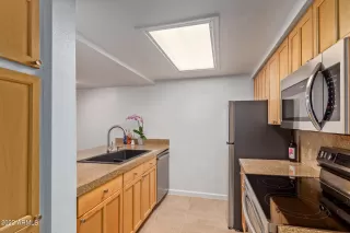 Photo #5: 6368973 Listing
