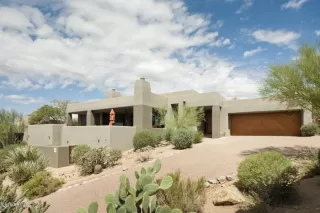 Photo #2: 6369146 Listing