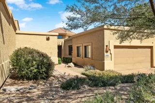 Photo #4: 6369755 Listing