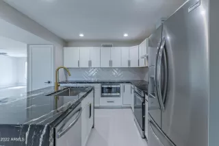 Photo #5: 6369794 Listing 