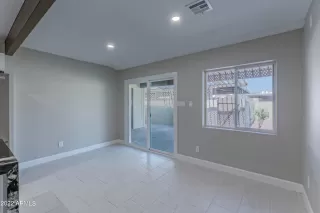 Photo #6: 6369794 Listing 