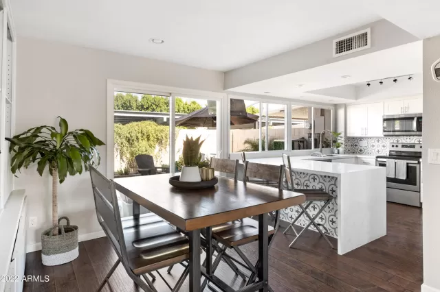 MLS: 6369864 Condo For Sale