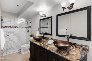 Photo #4: 6369864 Listing