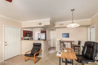 Photo #4: 6369971 Listing