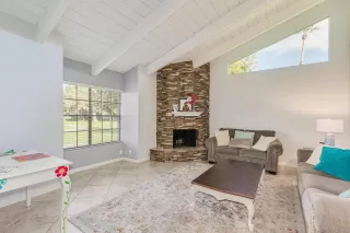 Photo #2: 6370037 Listing 