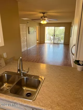 Photo #5: 6370076 Listing 