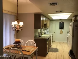 Photo #5: 6370292 Listing 