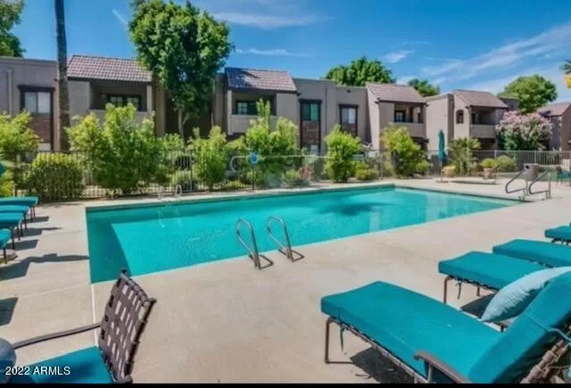 MLS: 6370367 Condo For Sale