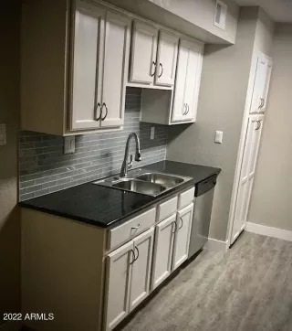 Photo #3: 6370367 Listing