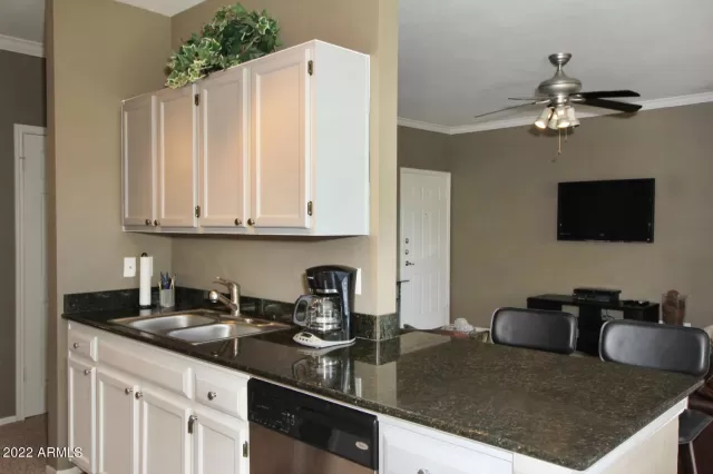 MLS: 6370432 Condo For Sale