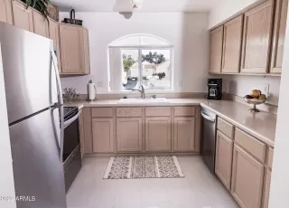 Photo #3: 6370465 Listing