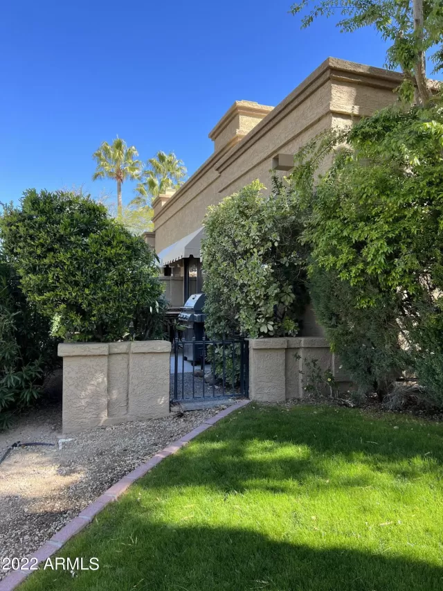 MLS: 6370484 Condo For Sale