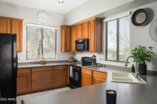 Photo #5: 6370497 Listing