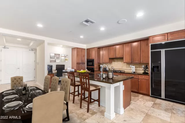 MLS: 6370767 Condo For Sale