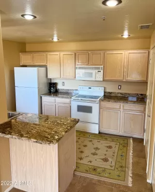 Photo #2: 6370804 Listing 