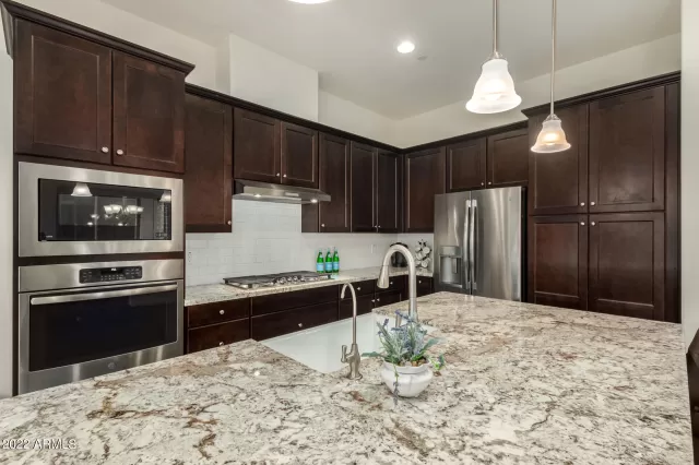 MLS: 6370903 Condo For Sale