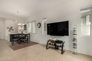 Photo #3: 6370903 Listing