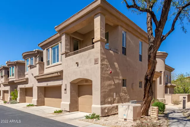 MLS: 6370989 Condo For Sale