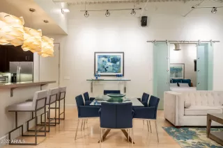 Photo #5: 6371015 Listing