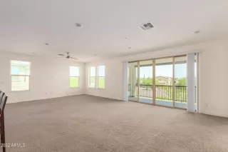 Photo #4: 6371049 Listing