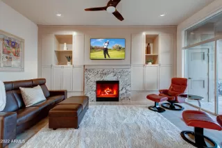 Photo #2: 6371216 Listing