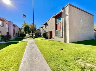 Photo #2: 6372004 Listing