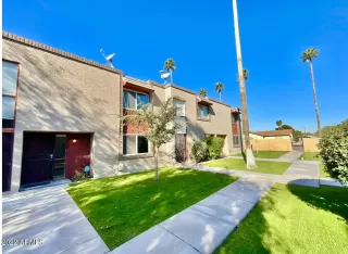 Photo #5: 6372004 Listing