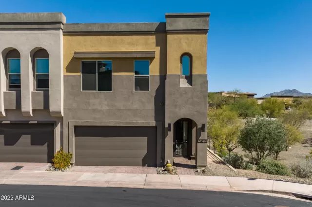 MLS: 6372111 Condo For Sale