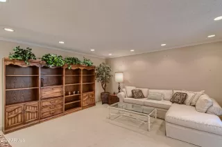 Photo #6: 6372122 Listing 