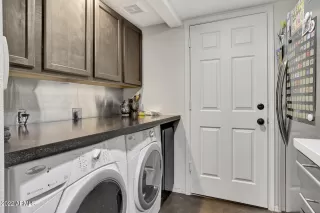 Photo #3: 6372132 Listing