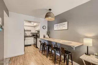 Photo #3: 6372173 Listing 