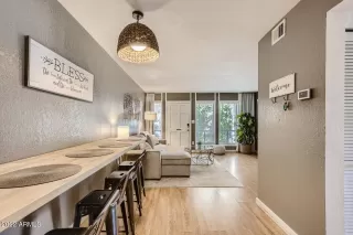 Photo #5: 6372173 Listing 